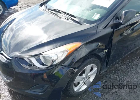 2013 Hyundai Elantra Gls z USA, uszkodzony, nr VIN 5NPDH4AE1DH414862